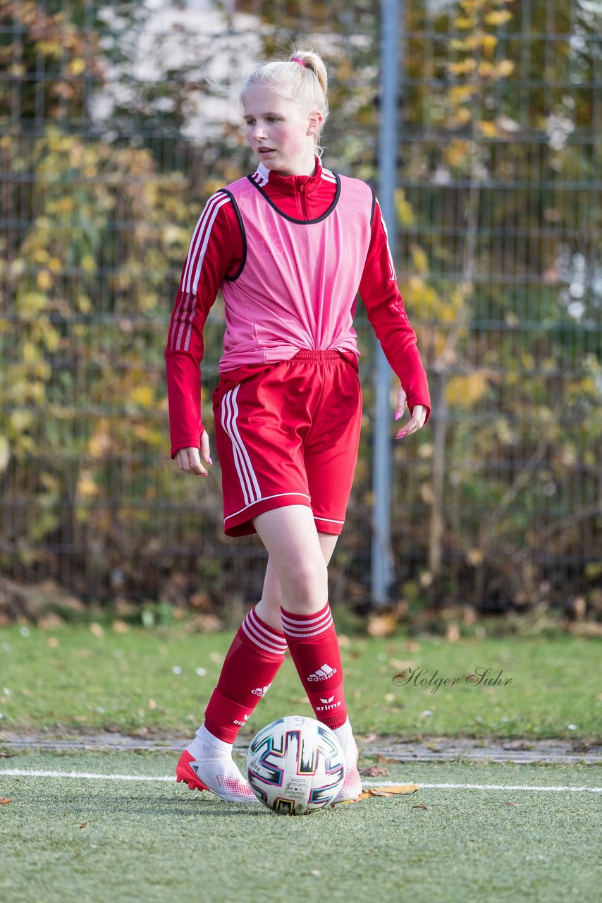 Bild 127 - F Fortuna St. Juergen - SV Wahlstedt : Ergebnis: 3:0